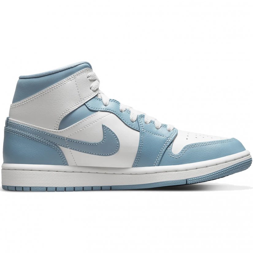 blue white nike dunk