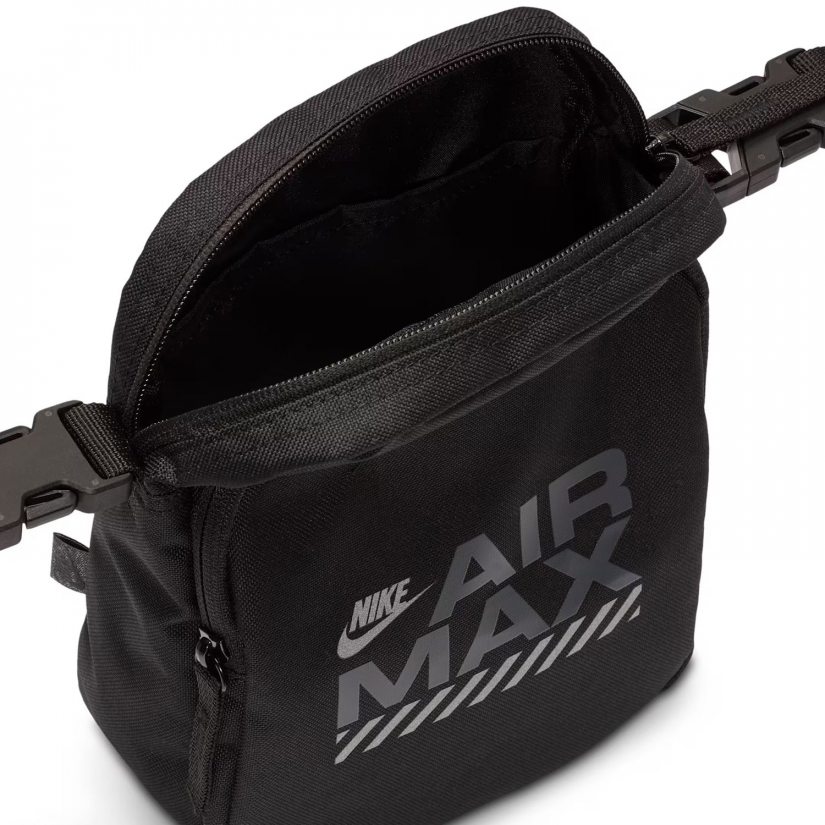 M NK DF CHALLENGER 7UL SHORT