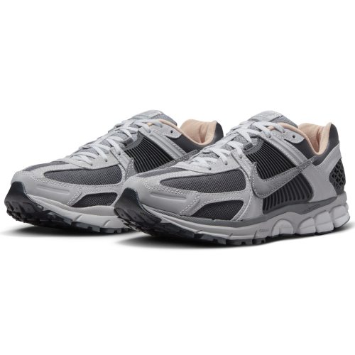 Nike ZOOM VOMERO 5