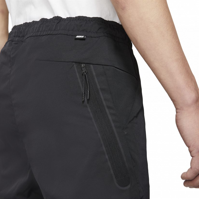 nike tech commuter pants